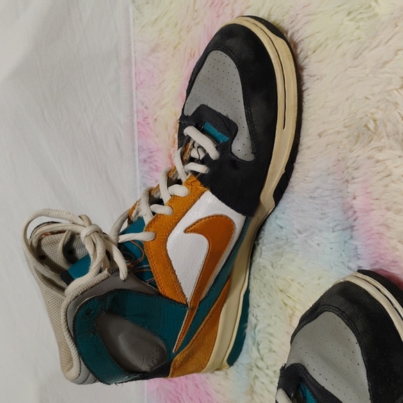 Nike Oncore Vintage Hi Top Shoes 2009 Sz.9 (X-102 CRATE) - Picture 11 of 15